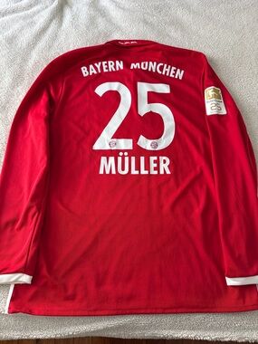 Bayern Munich #25 Thomas Müller 2016-17 Home Adidas Long Sleeve Jersey
